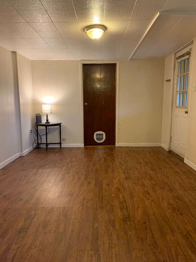 Primary Photo - 514 4th St