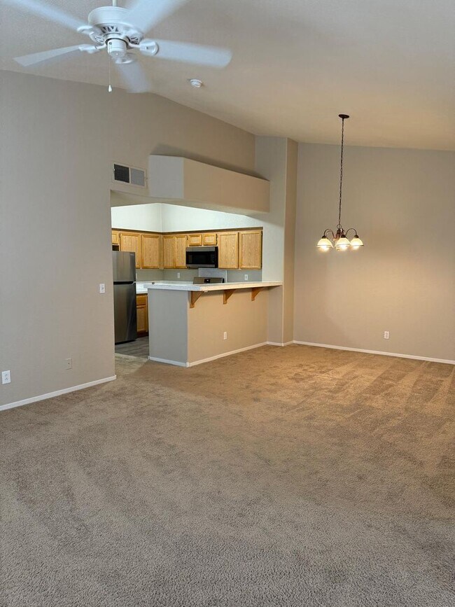 Building Photo - Two Bedroom  - Two Bathroom with attached Garage Ready For Move In