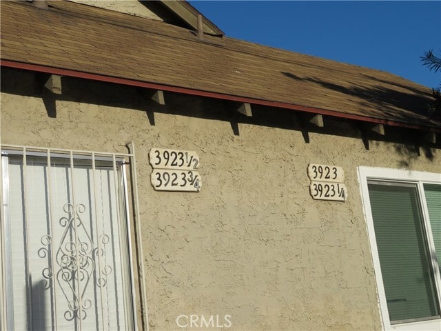 Building Photo - 3923 Normandie Ave