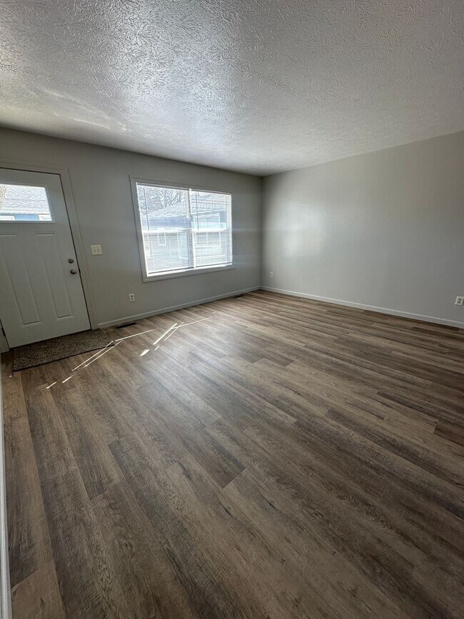 Foto del edificio - 105 E Baltimore St