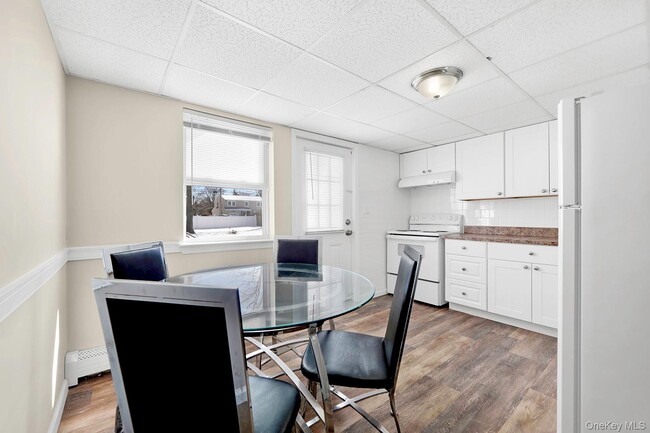 Building Photo - 2129 Julia Goldbach Ave