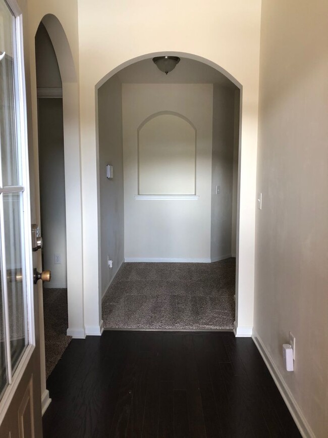 Building Photo - Coming Soon For Rent in Moody!