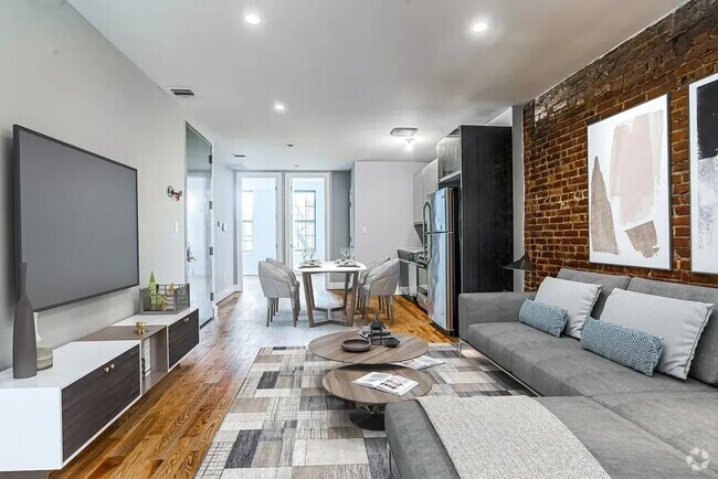 Building Photo - Furnished room/NOT APARTMENT