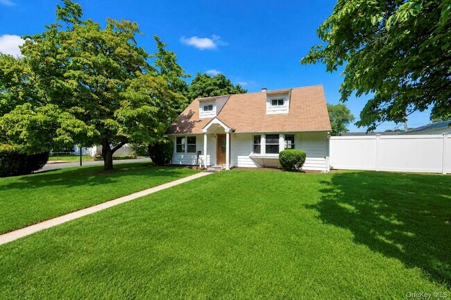 Foto del edificio - 3173 Roxbury Ln
