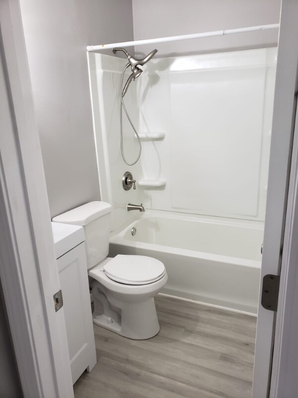 Foto del edificio - 215 Snead Dr