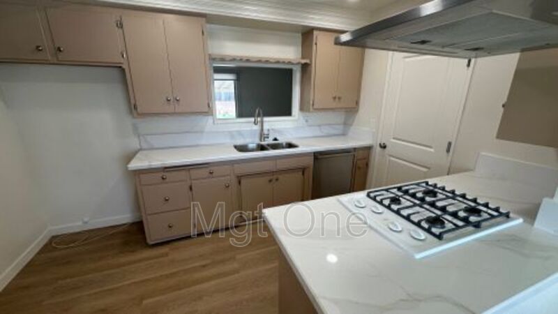 Photo - 1582 Tiffany Pl
