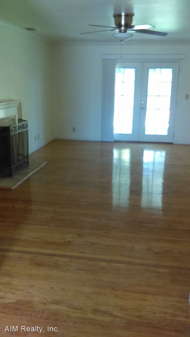Building Photo - 3 br, 2 bath House - 5221 VERNER AVENEUE