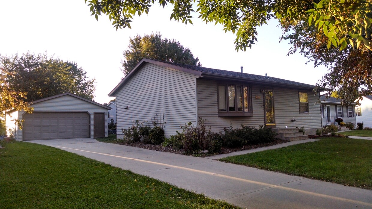 5111 20th Avenue Lane Northwest Unit 5111 Rent, Rochester, MN 55901