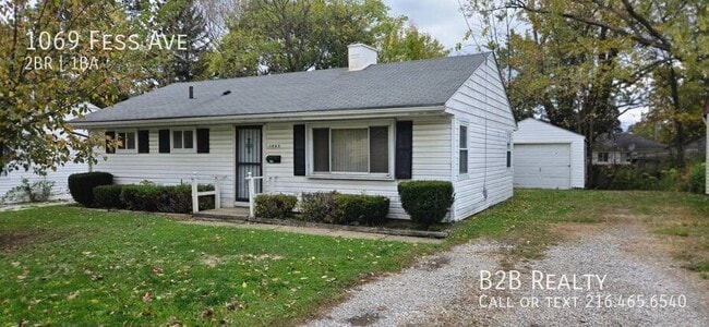 Building Photo - 1069 Fess Ave