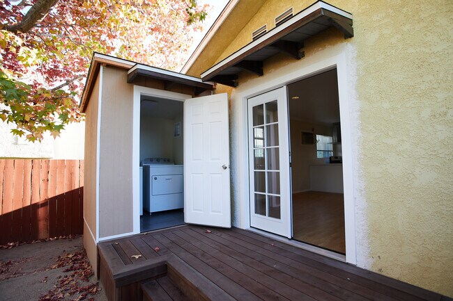 Foto del edificio - 2128 21st St