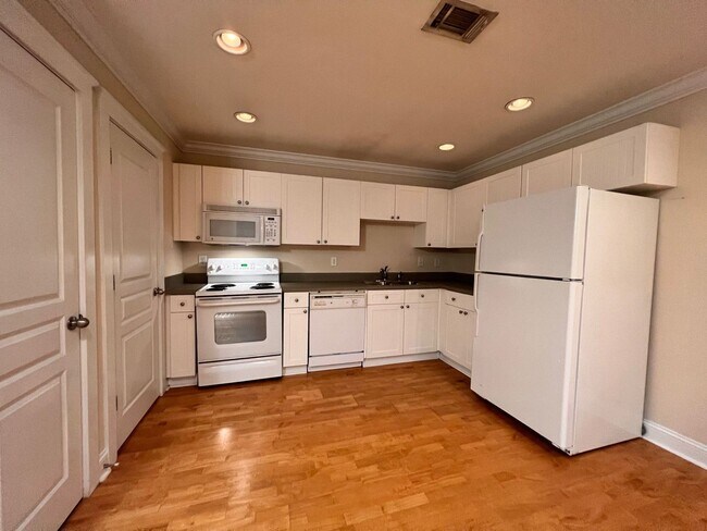 Foto del edificio - PRE-LEASING FOR AUGUST 10 2026! WOODLANDS OF ATHENS