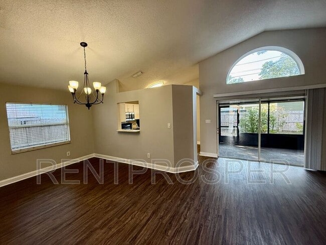 Foto del edificio - 9503 Rosewalk Ct