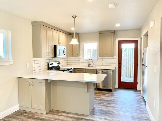 Foto del edificio - Modern Home in Heart of Old Town Fort Collins!