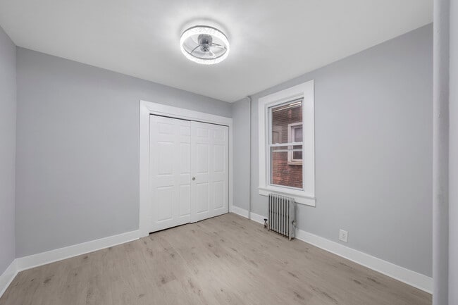 Bedroom - 1920 S Wood Ave