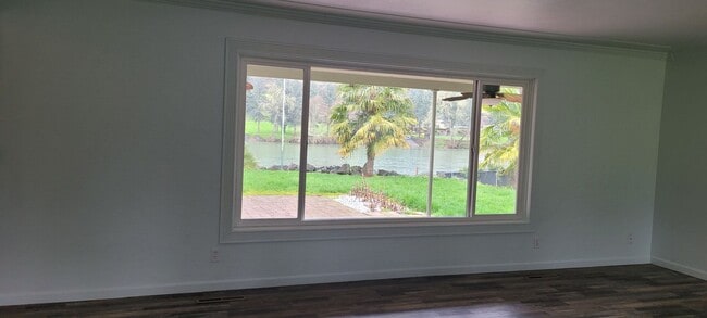 Building Photo - Riverfront 3 bedroom home in Winchester