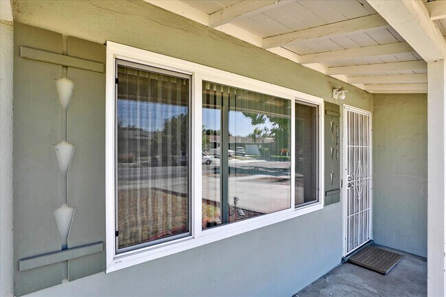 Building Photo - 1764 Balsa Ave