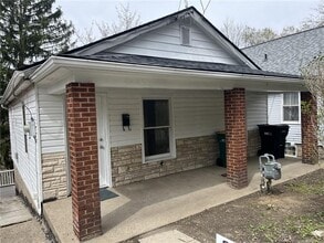Building Photo - 4449 Lucerne Ave