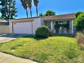 Building Photo - 2535 Heatherlark Cir