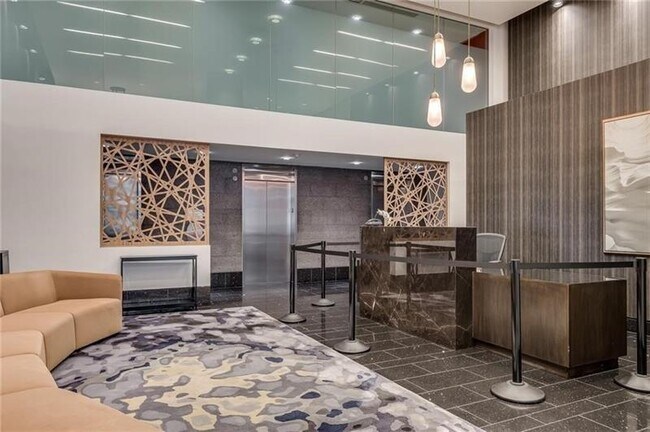 Foto del edificio - 950 W Peachtree St NW