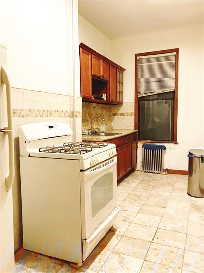 Foto del edificio - 267 Covert St.