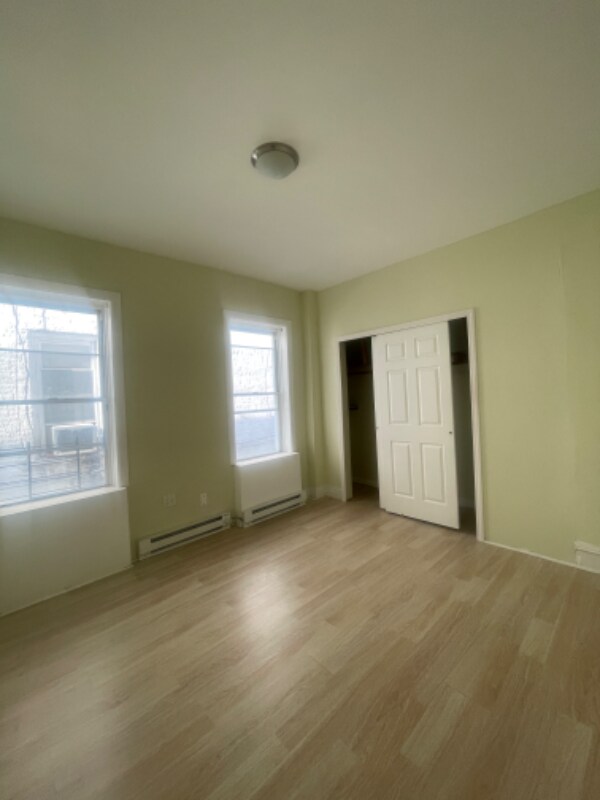 Foto del edificio - 218 Berriman St