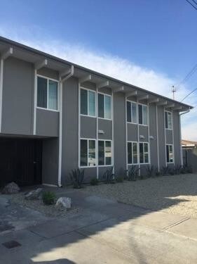Building Photo - 7825 Duchess Drive