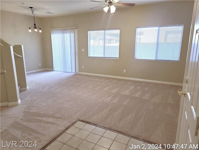 Foto del edificio - GREAT 3 BEDROOM TOWNHOME LOCATED IN SE GAT...