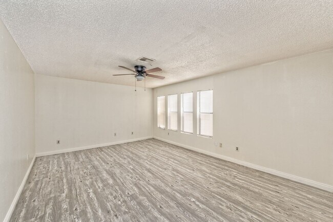 Foto del edificio - 2080 E Karen Ave