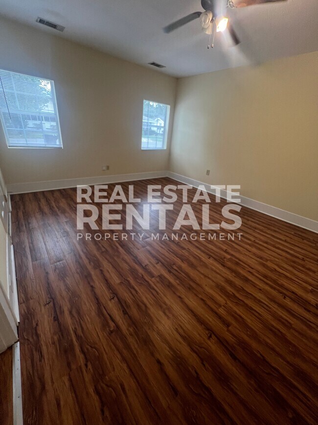 Foto del edificio - 1113 7th Ave