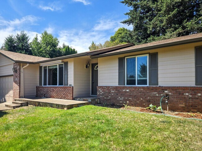 Building Photo - 5245 Lone Oak Rd SE