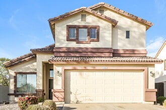 Building Photo - 8216 W Globe Ave