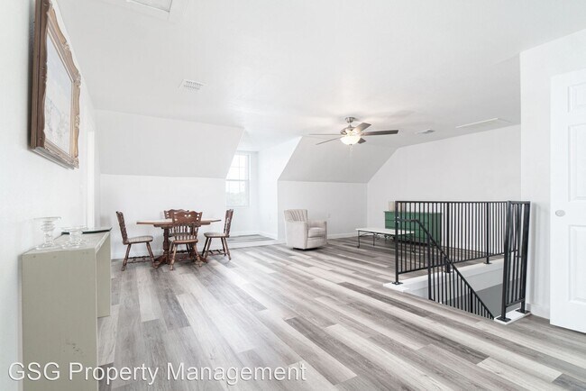 Foto del edificio - 4 br, 2 bath House - 174 Woodstock Wy