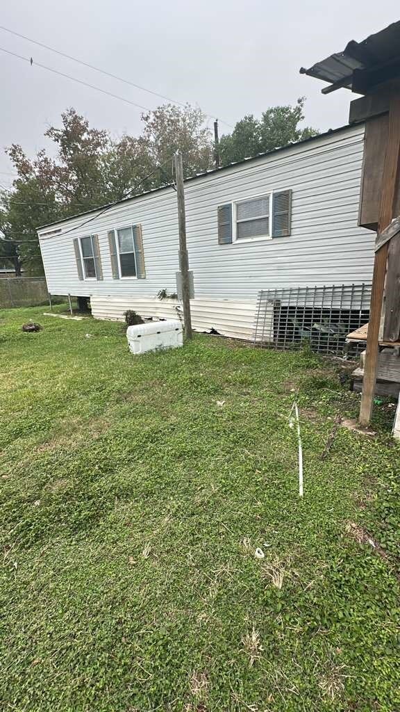 Foto del edificio - 8623 Bloombury Ln