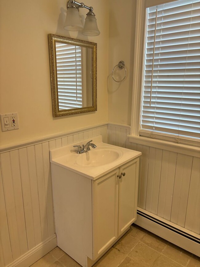 Building Photo - 3 Bedroom Home for Rent!!