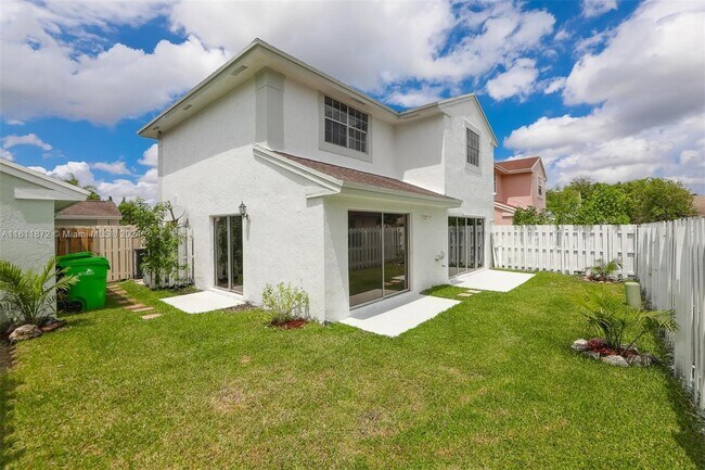 Building Photo - 3749 NW 107th Way