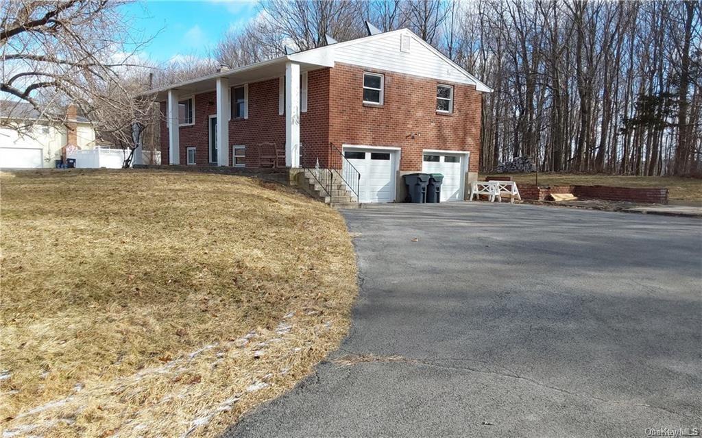 41 Depalma Dr, Woodbury, NY 10930 House Rental in Woodbury, NY