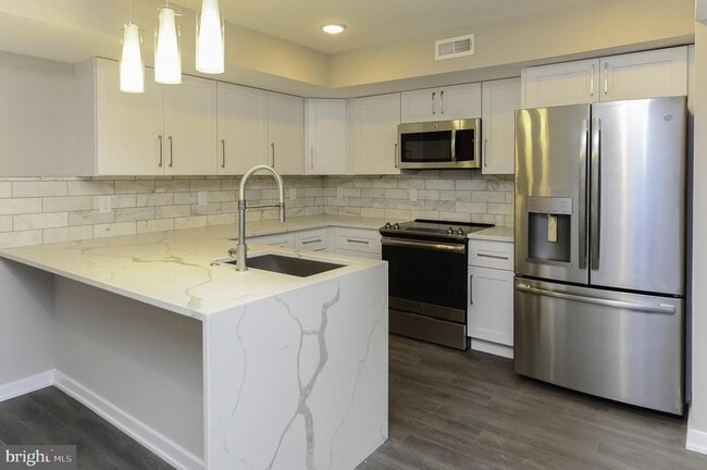 Foto del edificio - 726 N 19th St