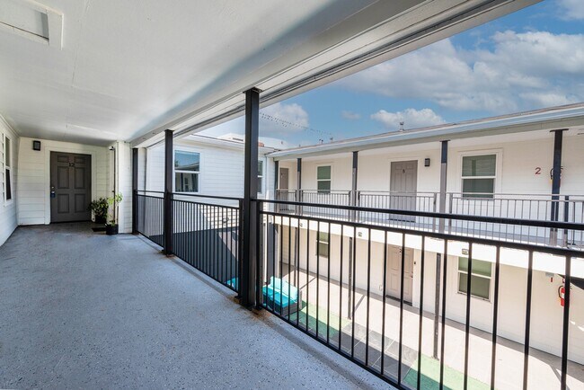 Foto del edificio - 914 Church St