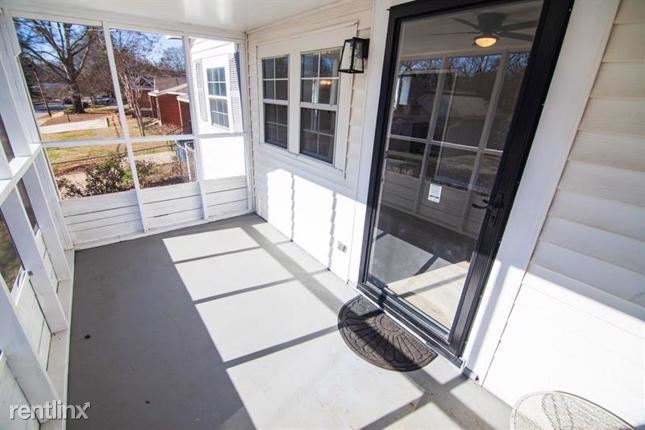 Building Photo - 3 br, 2 bath House - 365 Vine Street