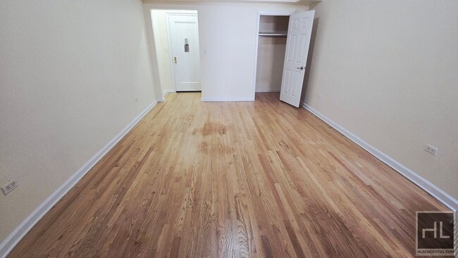 Building Photo - Avail 7/31: Video Incl! UES-E. 84, beautif...