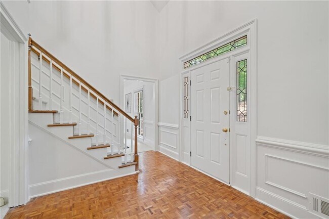 Building Photo - 80 Cliffcreek Trce NE