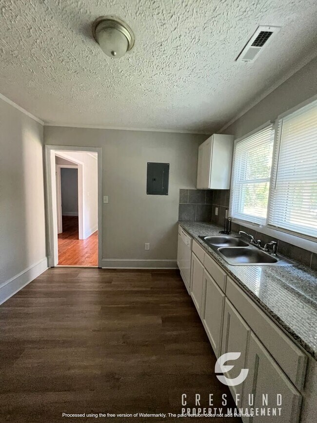 Building Photo - Adorable 1BR in Haymount! AVAILABLE NOW!