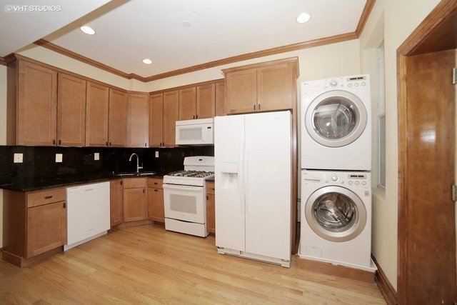 Foto del edificio - 3044 W North Ave