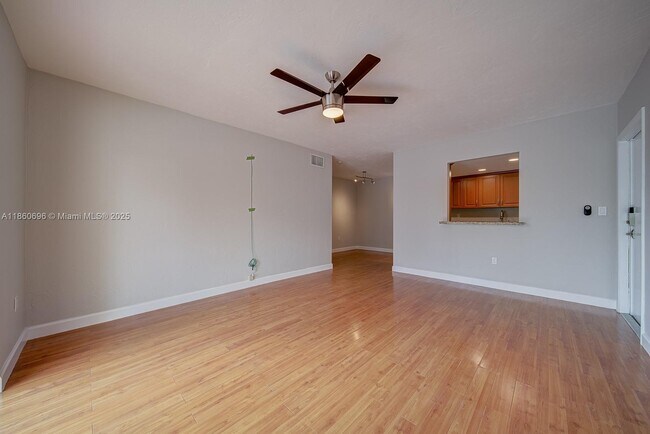Foto del edificio - 13872 SW 90th Ave