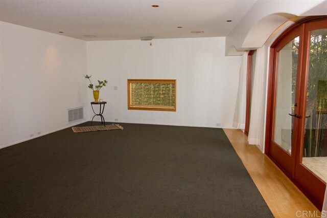 Foto del edificio - 415 Chesterfield Dr
