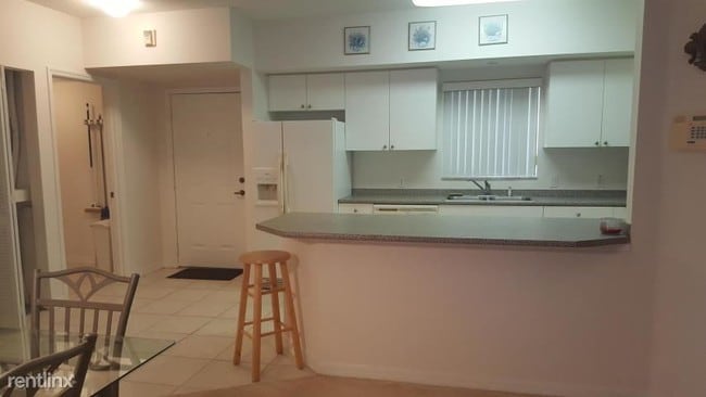 Building Photo - 2 br, 2 bath Condo - 2105 Lavers Cir Apt 410