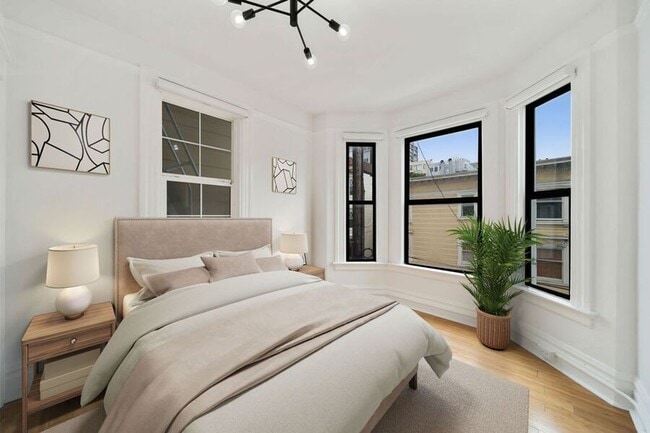 Building Photo - 1290 Jackson St