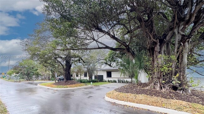 Building Photo - 4517 NW 3rd St