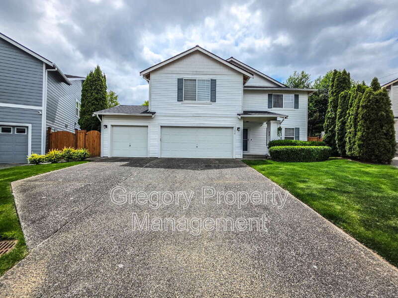 Foto principal - 11519 45th Ave SE