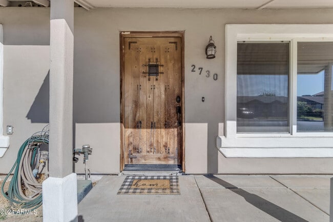 Building Photo - 2730 E Hopi Ave